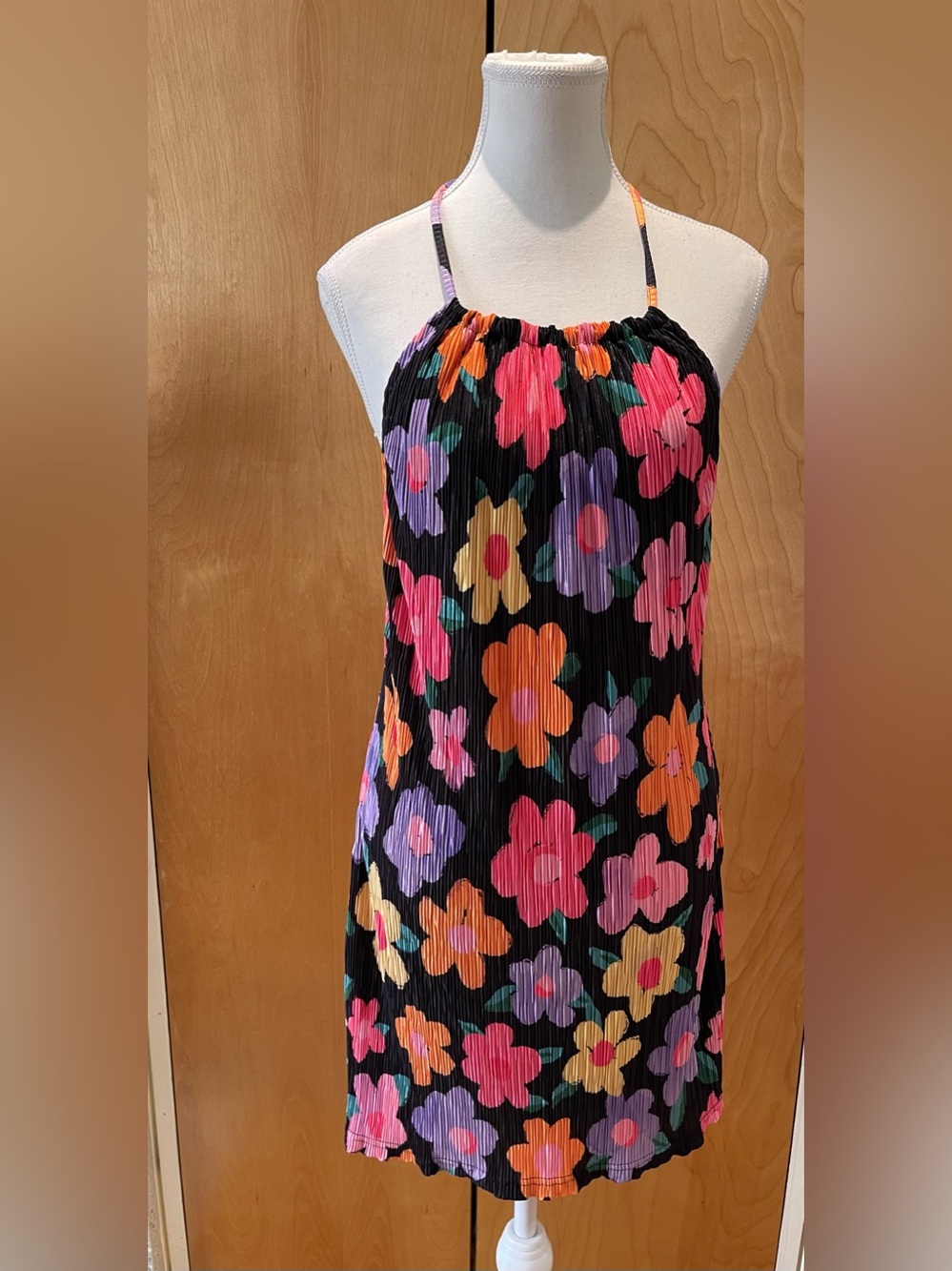 Black PepperMayo floral halter mini dress size 8